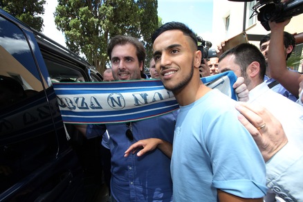 Napoli, bagno di folla per Ounas a Villa Stuart