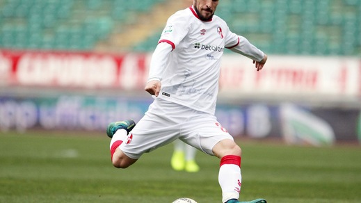 Calciomercato Bari, Masi e Floro Flores in dirittura d'arrivo