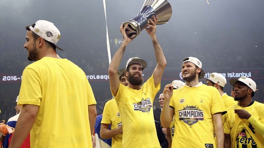 Luigi Datome rinnova con il Fenerbahce