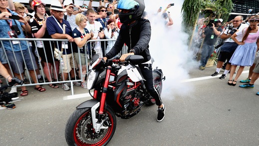 F1, Gp Austria: per Hamilton "burn out" in moto