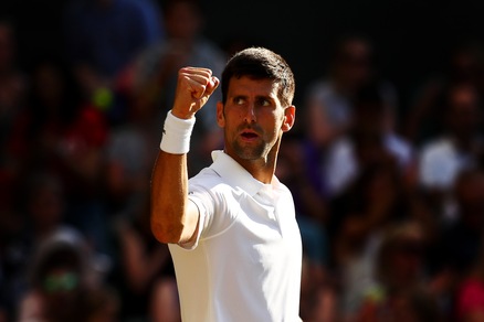 Wimbledon, Djokovic e Federer agli ottavi