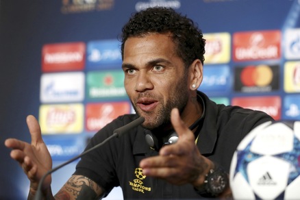In Francia sicuri: «Dani Alves d'accordo con il Psg»