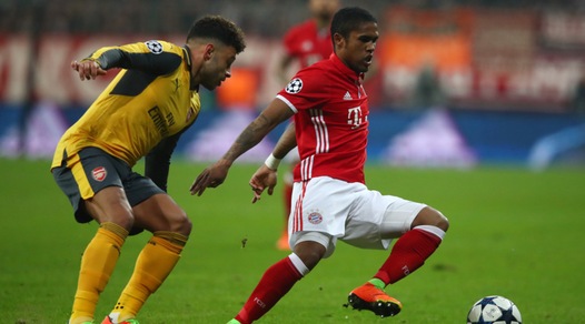 Juventus, doppio colpo: ecco Douglas Costa e Bernardeschi