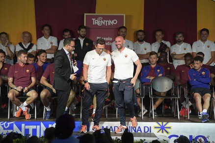 La Roma si presenta a Pinzolo. Florenzi: «Lasciateci lavorare»