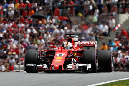 F1, Gp Austria: vince Bottas, Vettel allunga su Hamilton
