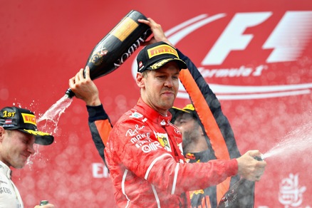 F1, Vettel: «Con un altro giro avrei vinto io»