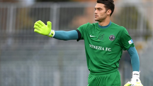 Calciomercato Reggiana, il primo colpo è Facchin