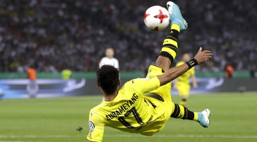 Dall'Inghilterra: «Chelsea offre 79 milioni per Aubameyang»
