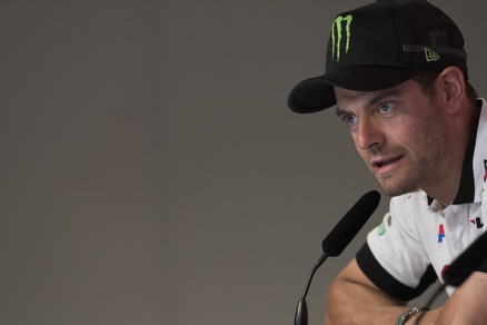 MotoGp, Crutchlow: «Nel 2018 voglio un compagno di squadra»