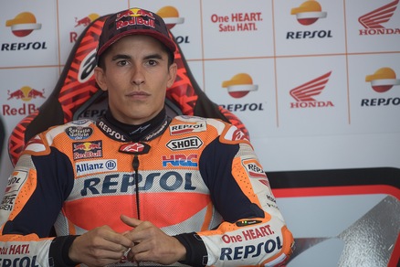 MotoGp, Marquez: «Rossi un grande, alla Honda vorrei mio fratello»