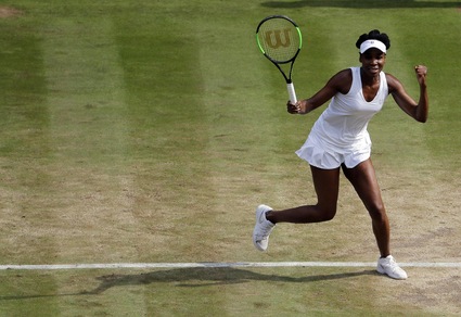 Wimbledon: Venus Williams torna in finale a 37 anni, le immagini