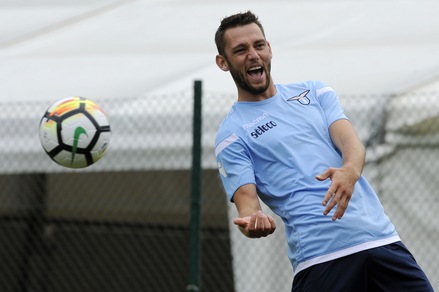 Calciomercato Juventus, via al casting: c'è De Vrij