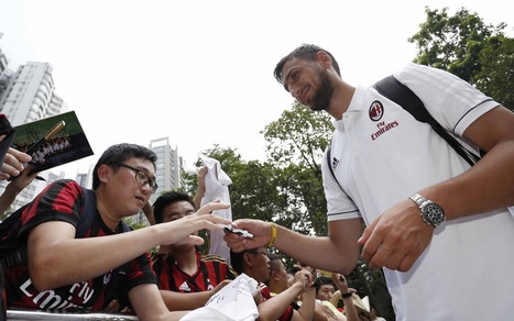 Il Milan sbarca in Cina: che entusiasmo per Donnarumma e compagni!