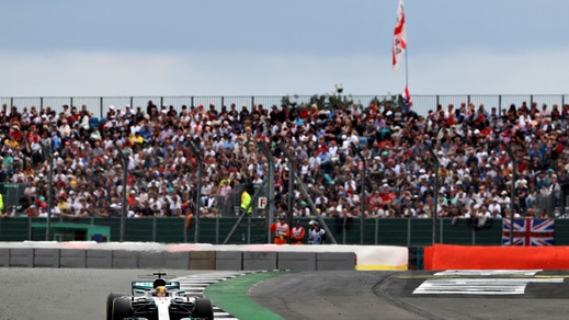 F1, Hamilton vola a Silverstone: il Mondiale vale 1,50