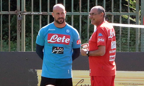 Napoli, vertice per Reina: il rinnovo è a un passo