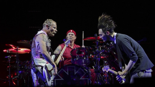 Red Hot Chili Peppers, la Capitale suona rock