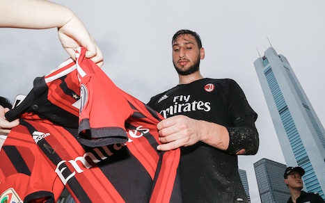 MIlan, Donnarumma: «Strano allenarsi con mio fratello Antonio»