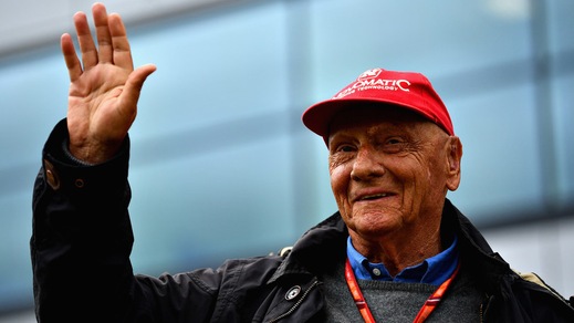 F1, Lauda: «Testa alla Mercedes, cuore con la Ferrari»