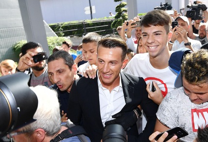 Juventus, ufficiale Bernardeschi: «Tante emozioni». Alla Fiorentina 40 milioni