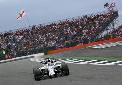 F1, Luca Ghiotto in pista con la Williams