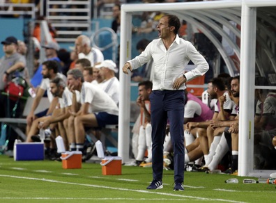 Juventus, Allegri: «Abbiamo un mese per migliorarci. Il Milan? Mercato da scudetto»