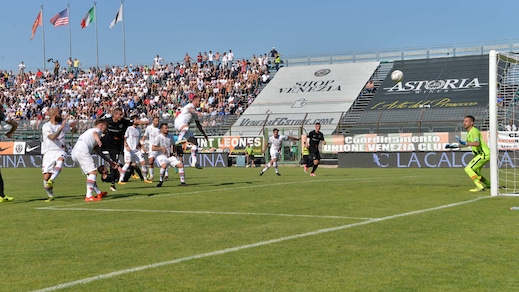 Foggia, Quinto verso la Fidelis Andria. Colpo Falcone per la Viterbese