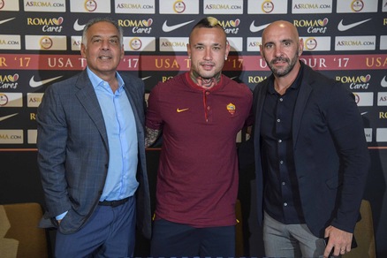 Roma, ufficiale il rinnovo di Nainggolan fino al 2021