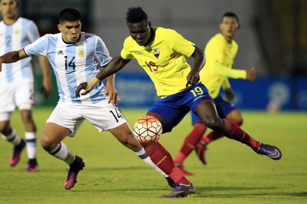 Lazio, Caicedo sì: oggi arriva e firma