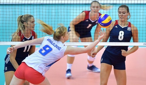 Volley: Final Six, Serbia e Cina vincono la prima gara