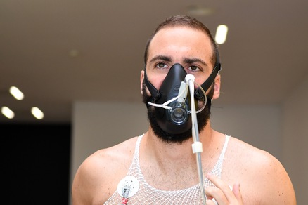 Juventus, tutti in maschera per i test medici
