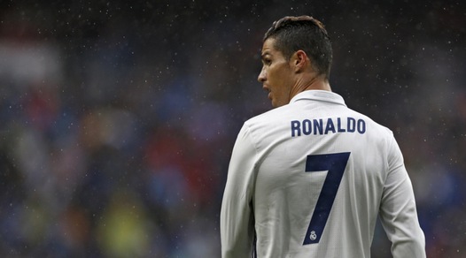 Cristiano Ronaldo fa tremare il Real Madrid: «Vorrei tornare in Inghilterra»