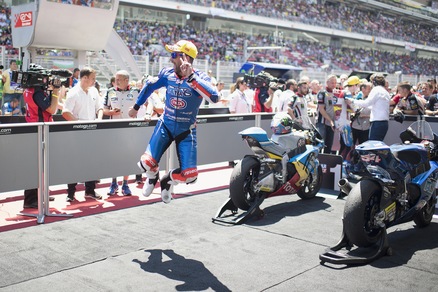 Moto2, Brno: prima pole di Pasini! Poi Oliveira e Morbidelli