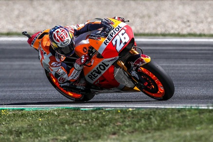 MotoGp, Pedrosa: «In gara è Marquez il favorito»