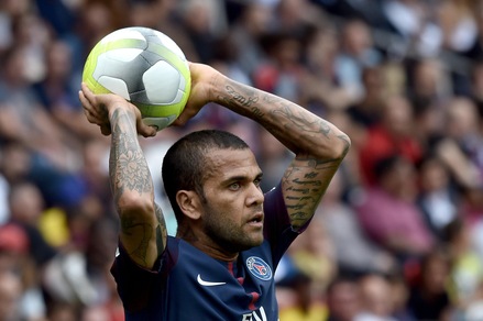 Dani Alves: Alla Juventus ero triste, squadra poco offensiva