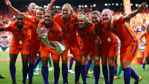 Calcio Femminile, l'Olanda batte la Danimarca 4-2 nella finale dei Campionati Europei