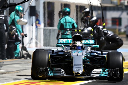 F1: Bottas-Mercedes, si decide a settembre