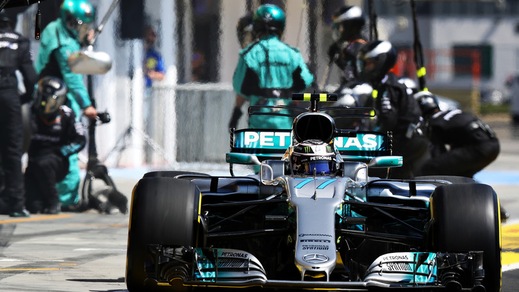 F1: Bottas-Mercedes, si decide a settembre