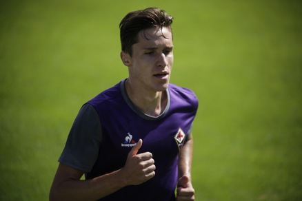 Calciomercato, la Fiorentina vuole blindare Chiesa