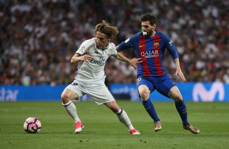 Modric, che beffa: salta la Supercoppa per un'espulsione del 2014