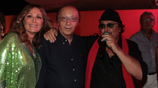 Luciano Moggi al Twiga: canta e balla con Umberto Smaila