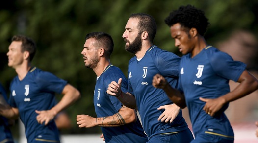 Juventus, Supercoppa a un passo: Higuain tira lo scatto