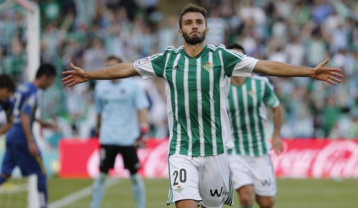 Calciomercato, la Fiorentina ufficializza Pezzella: oggi le visite mediche