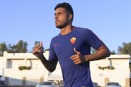 Roma, lista Uefa: fuori Emerson Palmieri