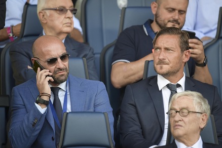 Roma-Schick, Monchi: Aspettiamo risposta. Ausilio: Inter ritirata