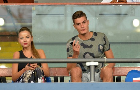 Schick spacca: in tre su di lui ma la Roma è in pole