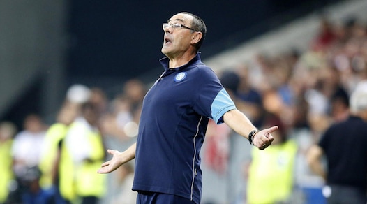 Napoli, Sarri: «Nuovi acquisti? Prima deve partire qualcuno»