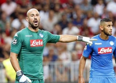 Calciomercato Napoli, Reina: il Psg gli ha messo il sale sulla coda