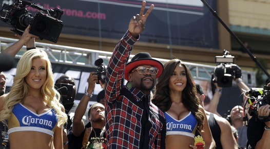 McGregor-Mayweather, Las Vegas si scalda per lo storico incontro