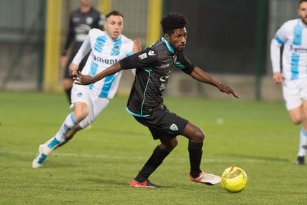 Calciomercato Olbia, Kouko saluta e va all'Albinoleffe