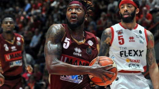 NBA, Julyan Stone firma con gli Charlotte Hornets